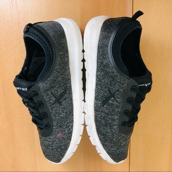 maxed shoes for ladies